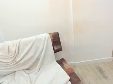 webcam girl ehotlovea live cam image #3870950