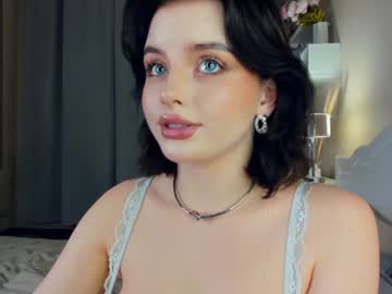 webcam girl cute_caprice live cam image #9645293
