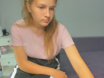 webcam girl dina__di live cam image #3483121