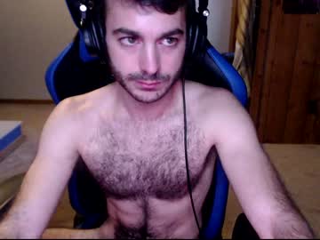 webcam man gorillaman223 live cam image #1095280