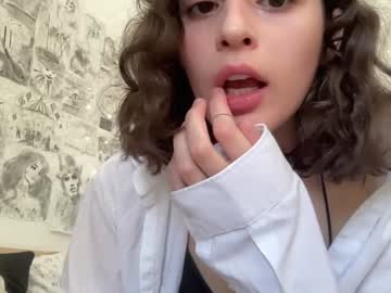 webcam girl wonderland_stia live cam image #9962436