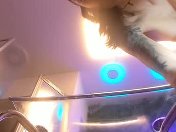 webcam girl hotfallingdevil live cam image #11217373