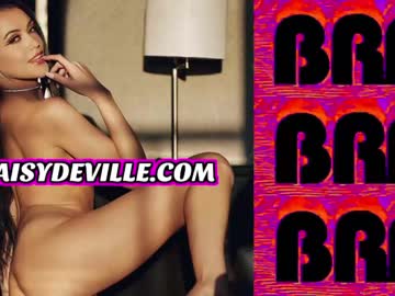 webcam girl daisydeville live cam image #7402340