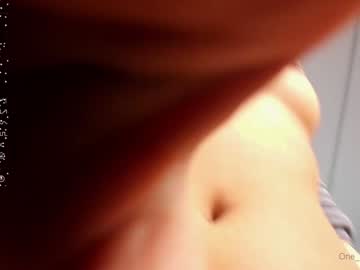 webcam girl one_1ove live cam image #11764970