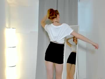 webcam girl gina_lissa live cam image #545146