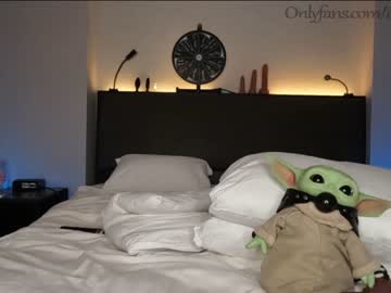 webcam couple ari_lovexo live cam image #4138606