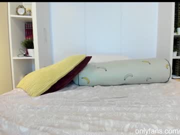 webcam girl mis_eva live cam image #7677968