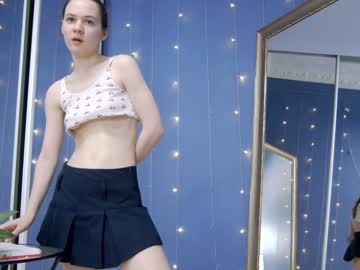 webcam girl kriskras__ live cam image #5396448