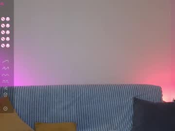 webcam couple i_see_aysi live cam image #9549841