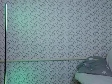 webcam girl hot_chill__ live cam image #7249620
