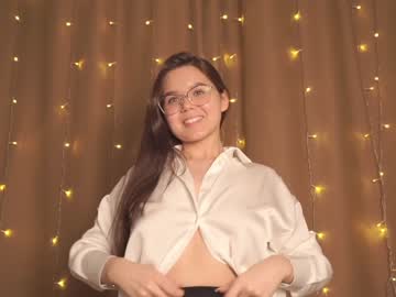 webcam girl helenmoors live cam image #5549796