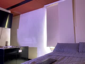 webcam girl amy_queen7 live cam image #1676158