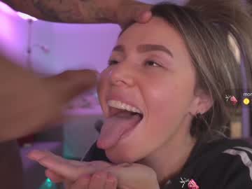 webcam girl xhxoxtxsxex live cam image #7667232