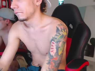 webcam man fratguysonline live cam image #3617482