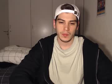 webcam man andryck_19cm live cam image #8100988