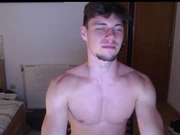 webcam man _alexanderwilliams live cam image #7019412