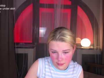 webcam girl betty_blush live cam image #4356841