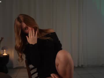 webcam girl alisonrouge live cam image #12328043
