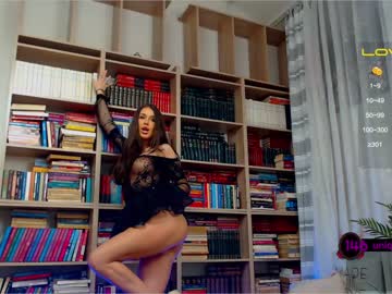 webcam girl anyarayne live cam image #2163975