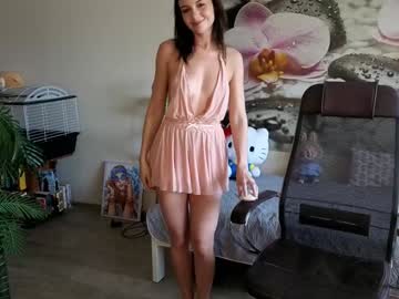 webcam girl jennycutey live cam image #12752054