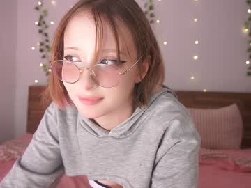 webcam girl bunnybonn1e live cam image #7138176