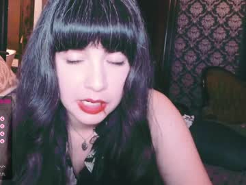 webcam girl ingennui live cam image #4236920