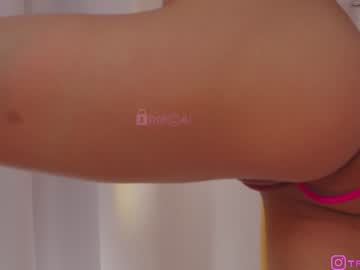webcam girl taanni_bc live cam image #8517352