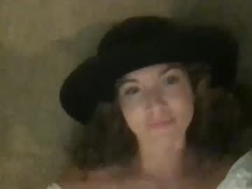 webcam girl mimivee_69 live cam image #666679