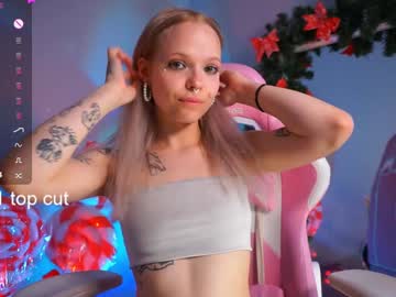 webcam girl wonder__land live cam image #11436314