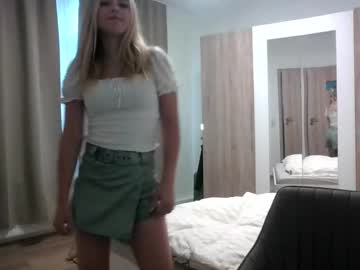 webcam girl iam_popstar live cam image #10470606