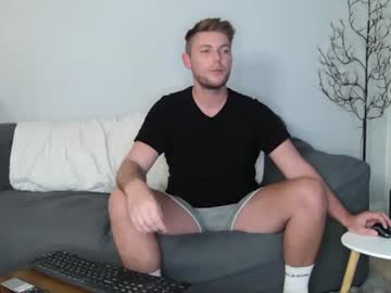 webcam man englishladxxx live cam image #9440372