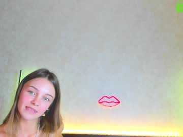webcam girl miss_kiara_ live cam image #9823