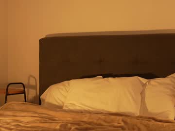 webcam girl kriss0leoo live cam image #12007203