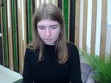 webcam girl annie_lil live cam image #105479