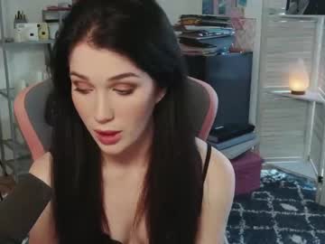 webcam girl evelynclaire live cam image #8141803