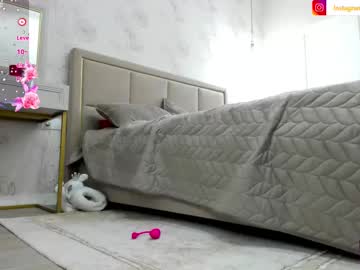 webcam girl your_bunnygirl live cam image #12029731