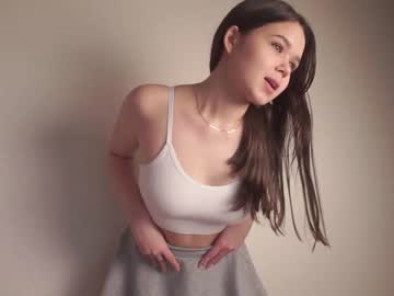 webcam girl helenmoors live cam image #5273657