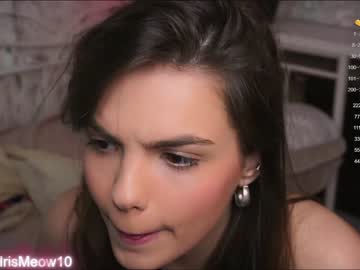 webcam couple emiliacourtney live cam image #8236287
