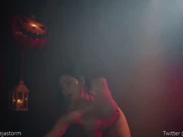 webcam girl alejastorm live cam image #7492214