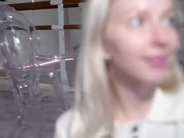 webcam girl my_stella live cam image #12237168