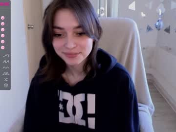 webcam girl lily_ewing live cam image #5671201