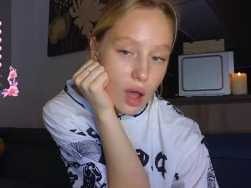 webcam girl callme_star live cam image #9838192