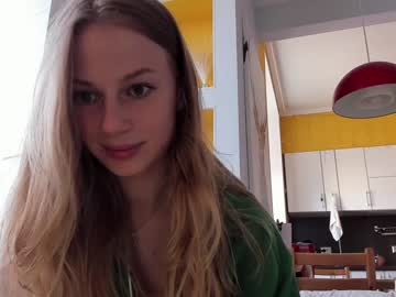webcam girl magic_couple13 live cam image #9241784