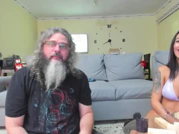 webcam couple cheeseburgerjesus live cam image #960748