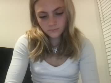 webcam girl daisyparkerxo live cam image #7904685