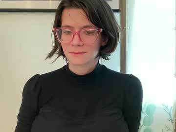 webcam girl naomi_reah live cam image #10661568