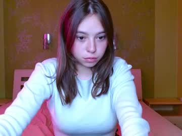 webcam girl litttle_flower_ live cam image #2516118