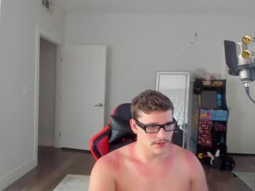 webcam man thejohnnystone live cam image #2369616
