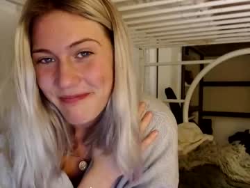 webcam girl bambis_honeypot live cam image #1278945