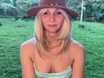 webcam girl kaileeshy live cam image #7184779